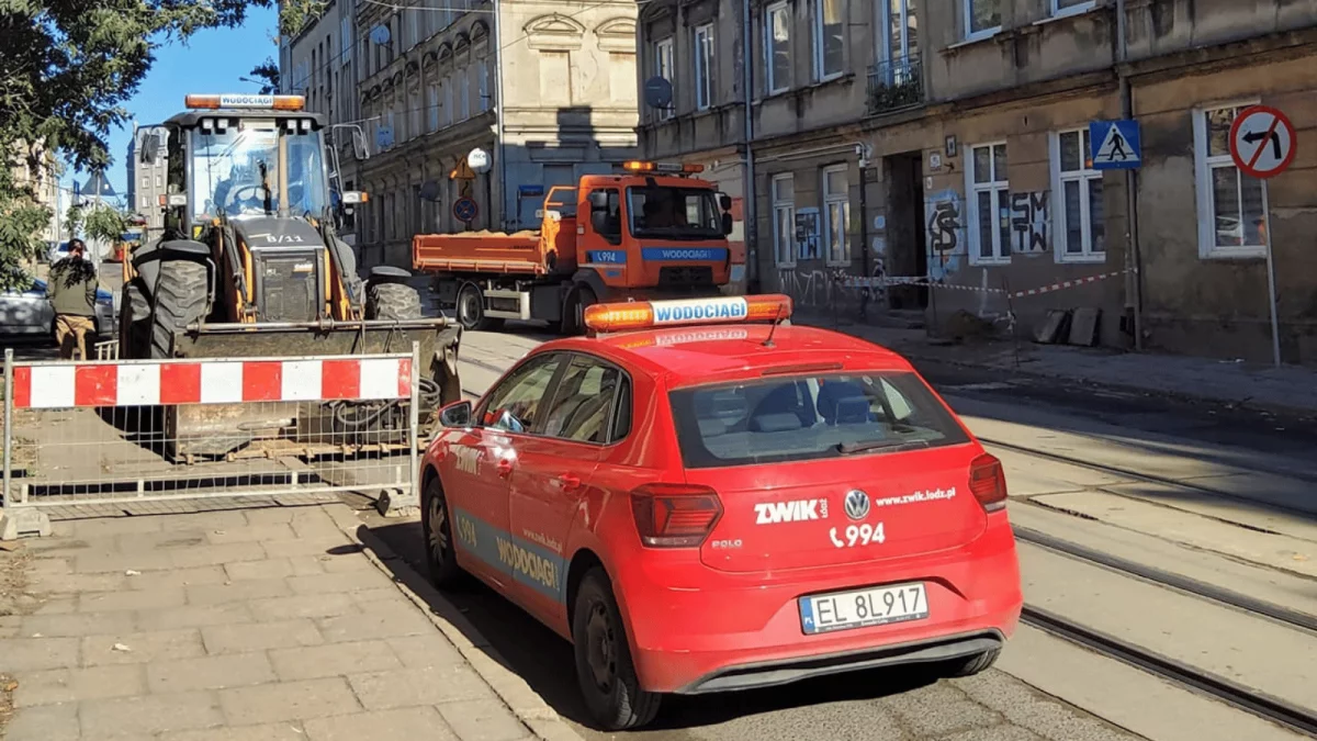 Trzy linie tramwajowe muszą pilnie zmienić swoje trasy. Awaria na Bałutach potrwa jednak dłużej - Zdjęcie główne