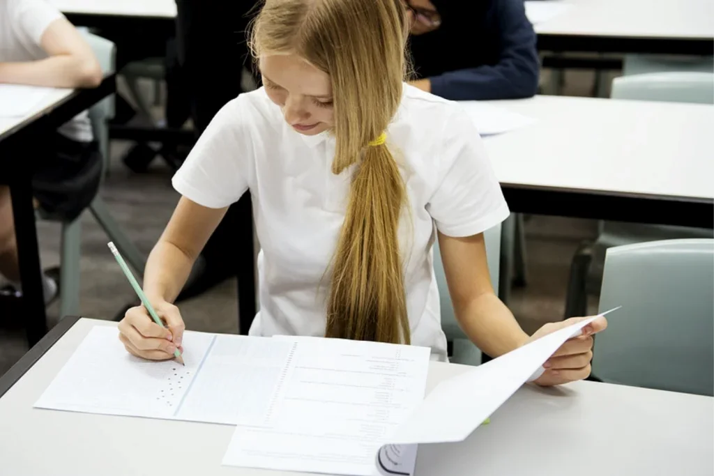 Zbliża się matura próbna. Czy jest obowiązkowa? - Zdjęcie główne