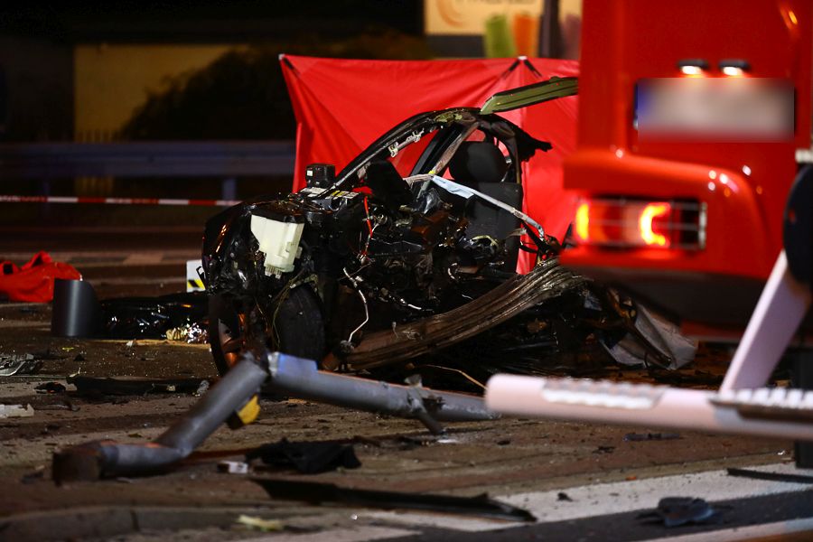 Śmiertelny wypadek w Rzgowie. Nie żyją 3 osoby