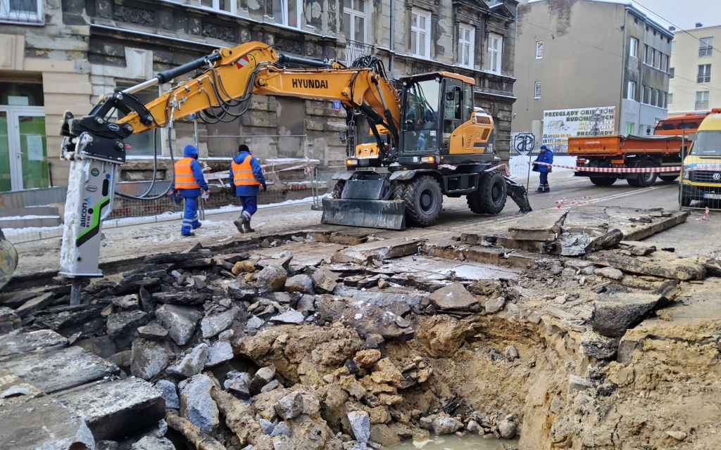 Ruch kołowy na ul. Franciszkańskiej w Łodzi został wznowiony w niedzielę, 28 marca. (fot. ZWiK) |wiadomości łódzkie|Łódź|TuŁódź