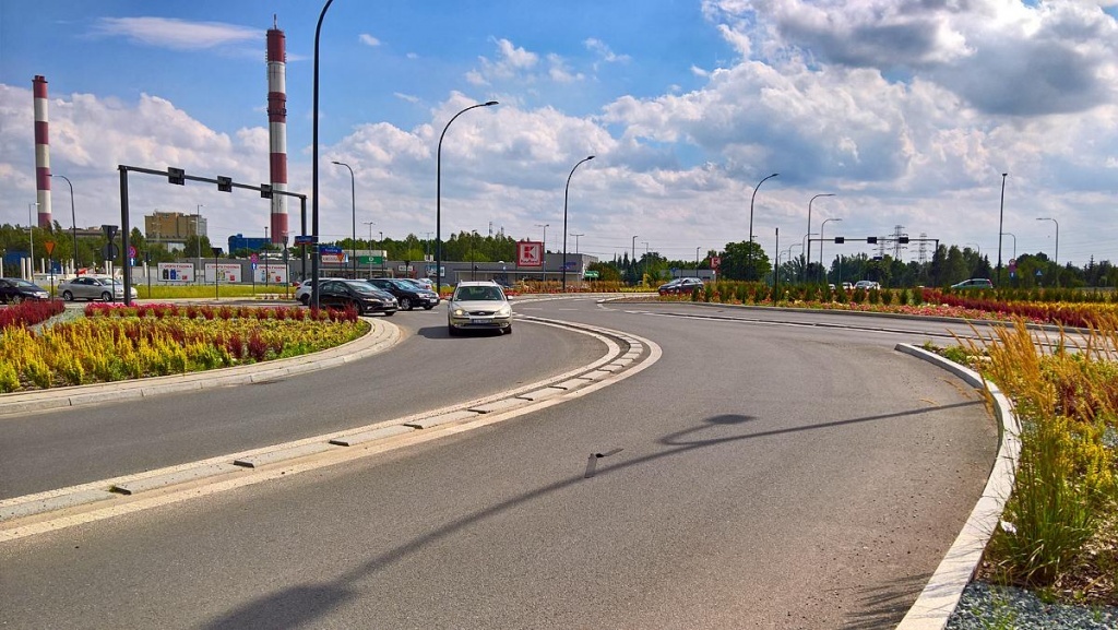 Rondo Sybiraków Łódź. Lawina komentarzy po naszym materiale dotyczącym sygnalizacji świetlnej na skrzyżowaniu (fot. UMŁ) |wiadomości łódzkie | Łódź | TuŁódź