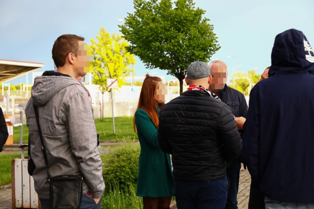 ŁKS Łódź. Zamieszanie przed meczem z Górnikiem Łęczna. Nie każdy z kibiców łódzkiego klubu mógł obejrzeć spotkanie z trybun obiektu przy al. Unii Lubelskiej 2 w Łodzi