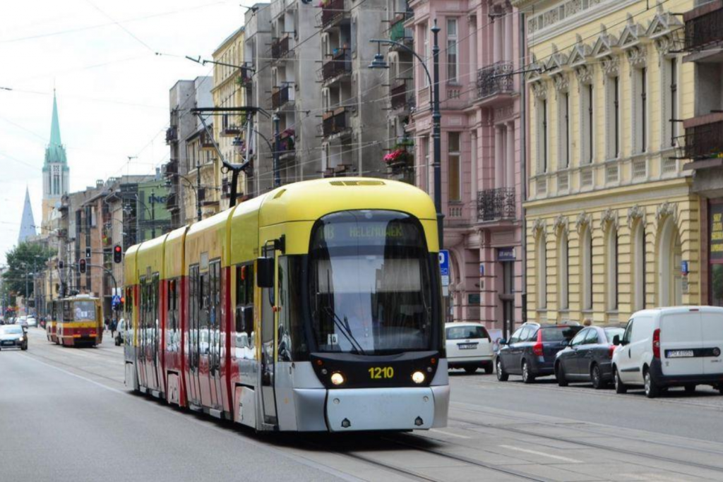 Modernizacja łódzkich Cityrunnerów musi zaczekać. Co wywołało opóźnienie?  - Zdjęcie główne