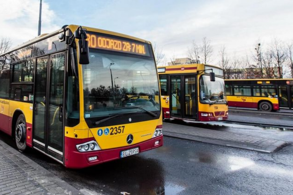 Budżet Obywatelski Łódź 2015 | Free Wifi in Łódź - bezpłatny miejski internet w autobusach i tramwajach MPK-Łódź (fot. UMŁ)