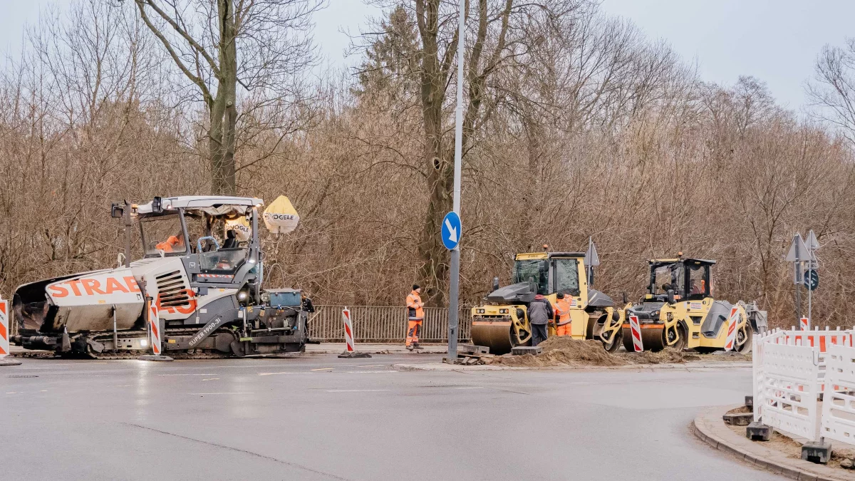 Koniec remontu ulicy Krakowskiej w Łodzi. Autobusy MPK Łódź i MUK Zgierz zmienią swoje trasy. Od kiedy? - Zdjęcie główne