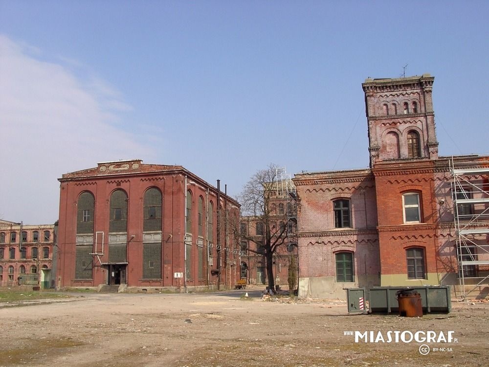 Zdjęcia z okresu rewitalizacji i budowy Manufaktury zostały wykonane w 2002 i 2003 roku (fot. Wiesław Kaczmarek) |wiadomości łódzkie|Łódź|TuŁódź