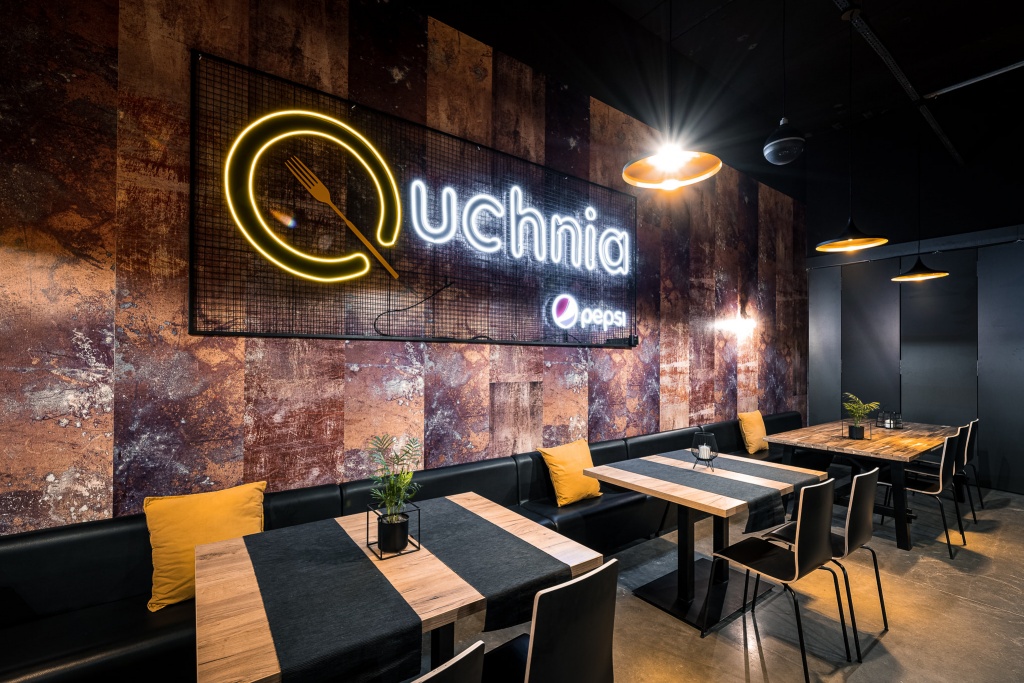 Restauracja Quchnia z Aleksandrowa Łódzkiego zdecydowała się na stacjonarne otwarcie lokalu dla klientów (fot. Restauracja Quchnia) |wiadomości łódzkie|łódź|Tułódź