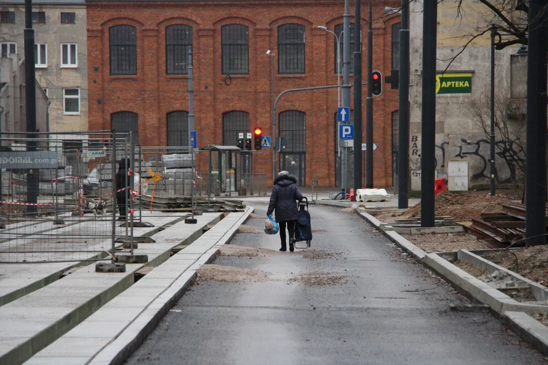 Łódź. Remonty drogowe w dzielnicy Górna. Sprawdź, które ulice trzeba omijać - Zdjęcie główne