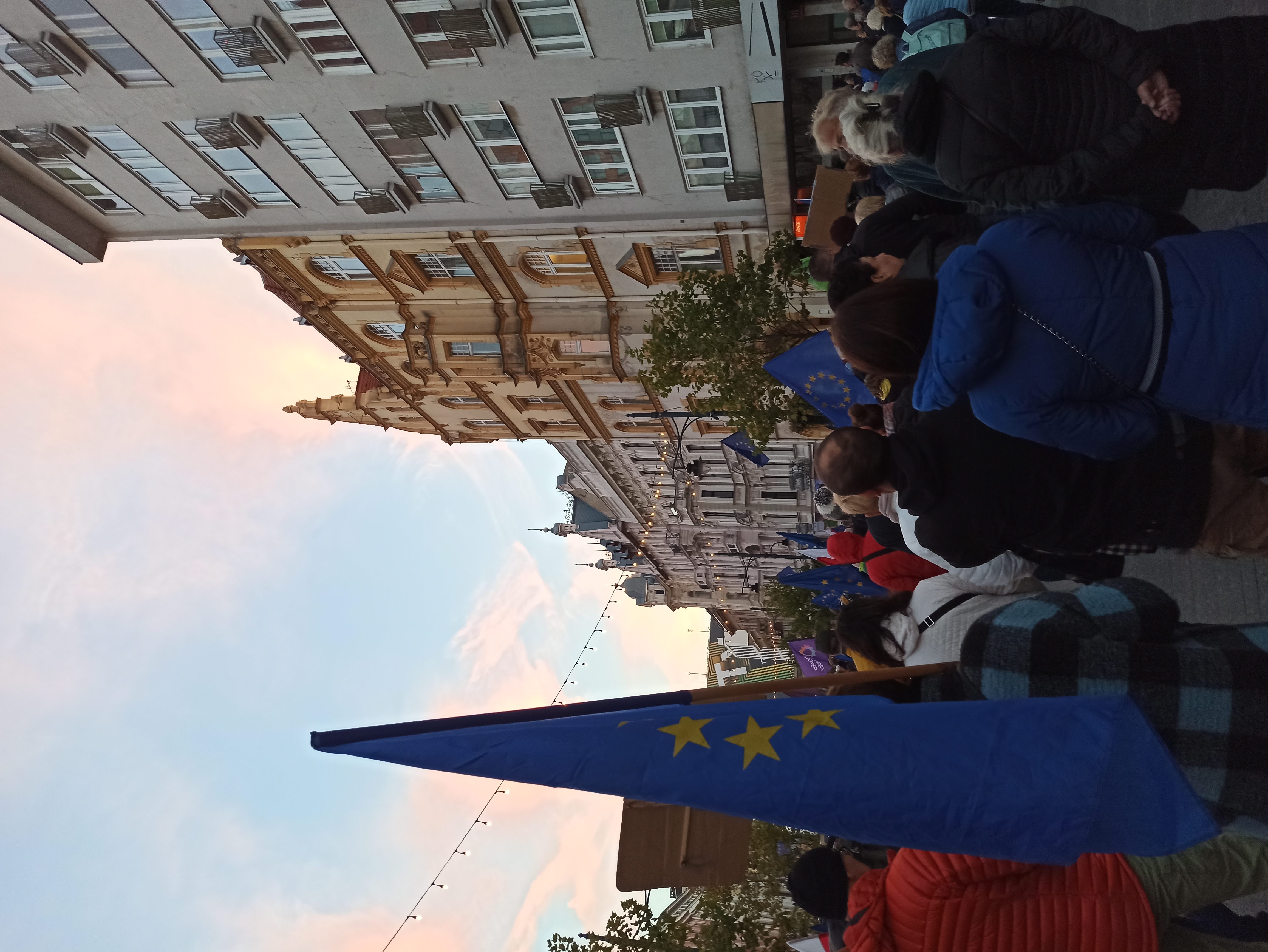 Protest na ulicy Piotrkowskiej w Łodzi