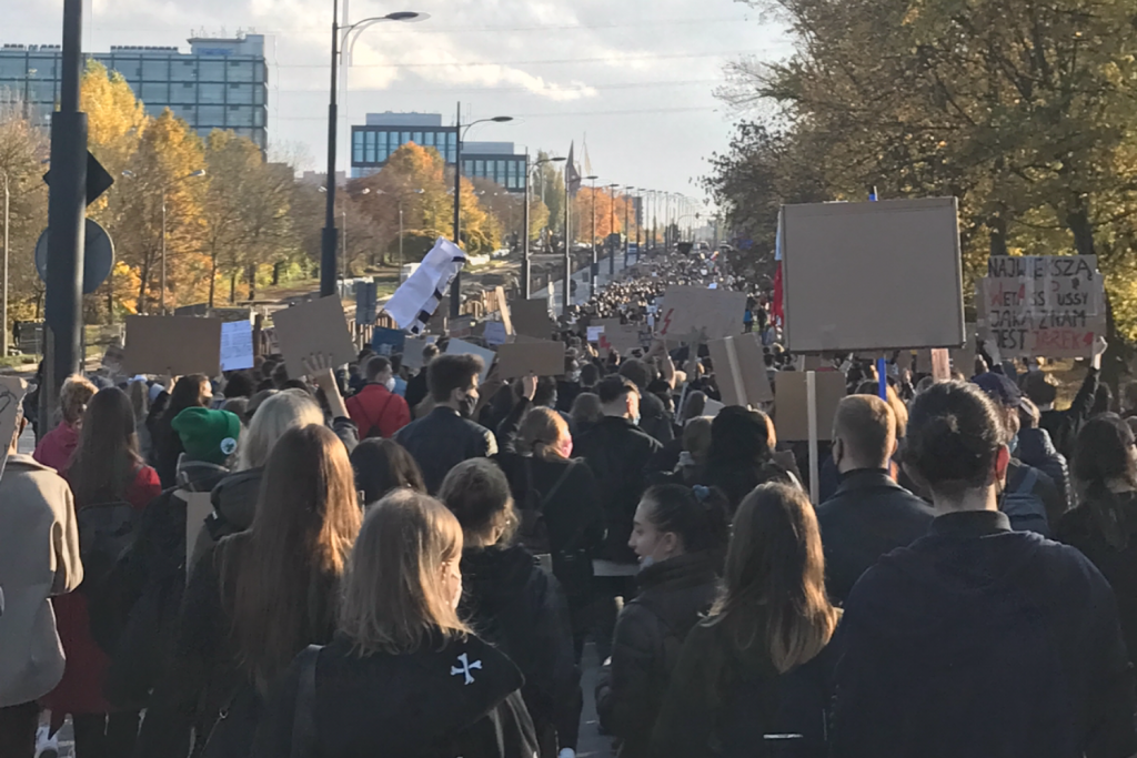 Skwer Praw Kobiet w Łodzi. Miejskie radne chcą uhonorować kobiety, które walczą o swoje prawa - Zdjęcie główne