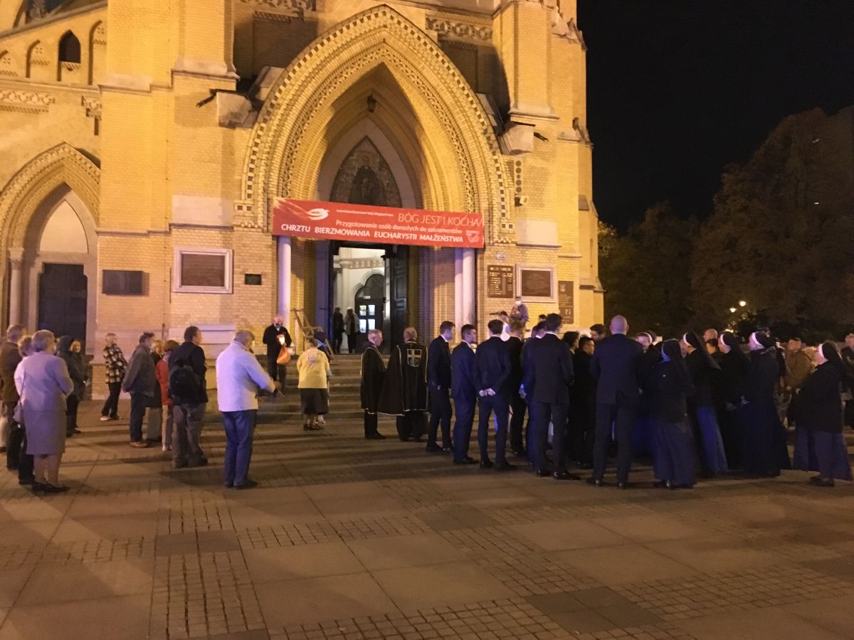 Piotrkowską w Łodzi przeszła procesja ku czci św. Faustyny
