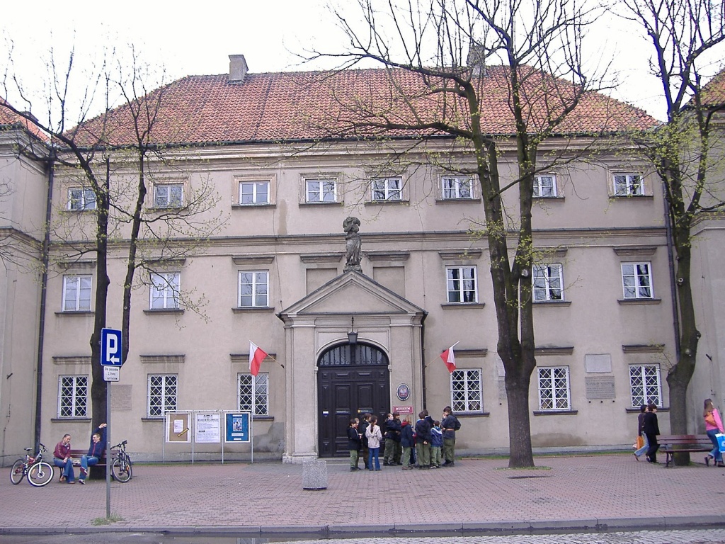 Muzeum w Łowiczu (fot. CC BY-SA 3.0, https://commons.wikimedia.org/w/index.php?curid=752318) |wiadomości łódzkie|Łódź|TuŁódź