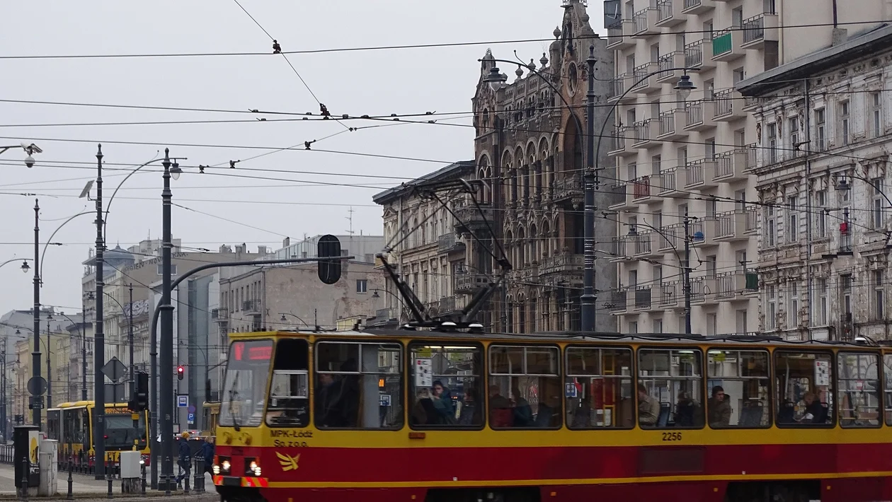 Przebudowa placu Wolności i prace na Legionów. Duże zmiany w trasach MPK - Zdjęcie główne