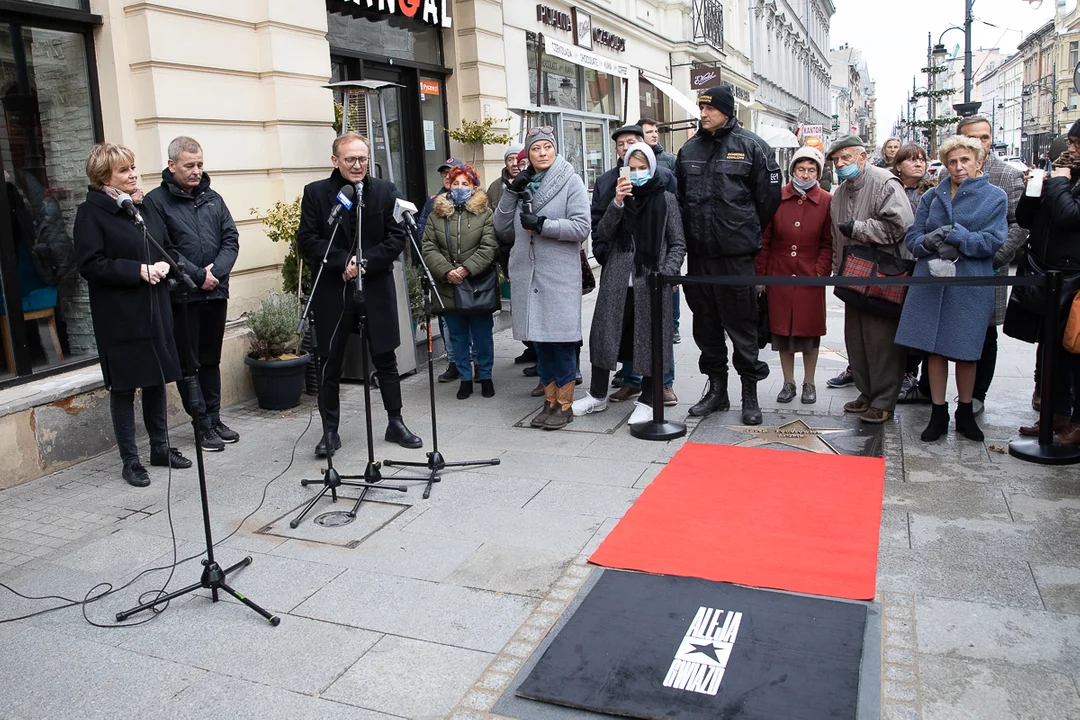 Andrzej Chyba odsłonił swoją gwiazdę w Łódzkiej Alei Gwiazd