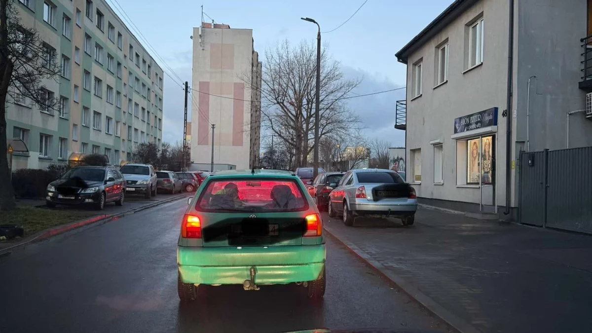 Duże utrudnienia w ruchu. Korkują się trasy wokół jednej z zamkniętych ulic Łodzi - Zdjęcie główne