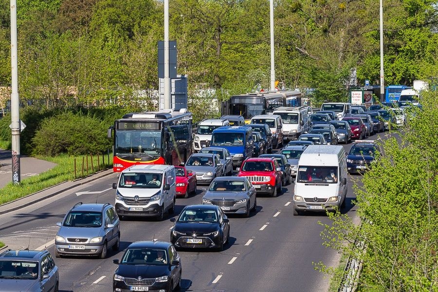 Korki Łódź. Sprawdź, co dzieje się na łódzkich drogach. Uwaga! Trwa protest rolników [25.08.2021] - Zdjęcie główne