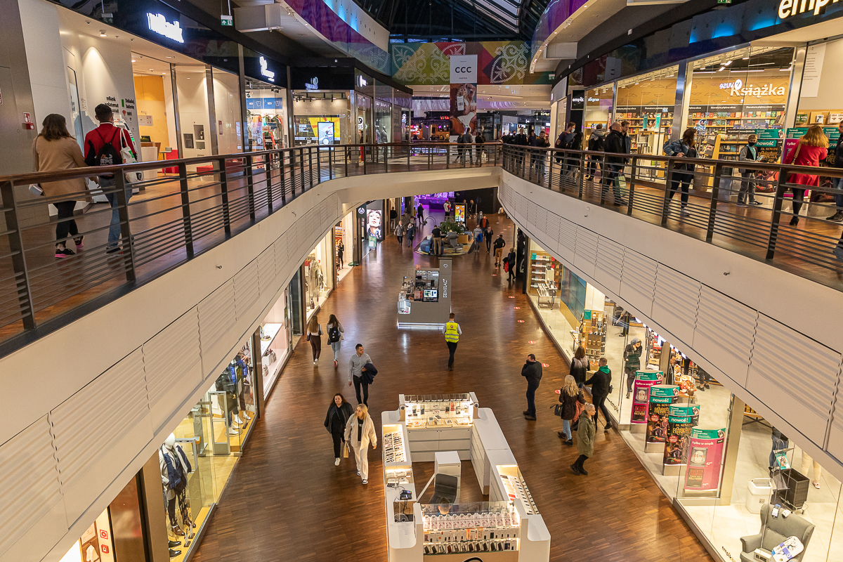 Podczas Nocy Zakupów w Manufakturze centrum handlowe odwiedzili sławni goście. 