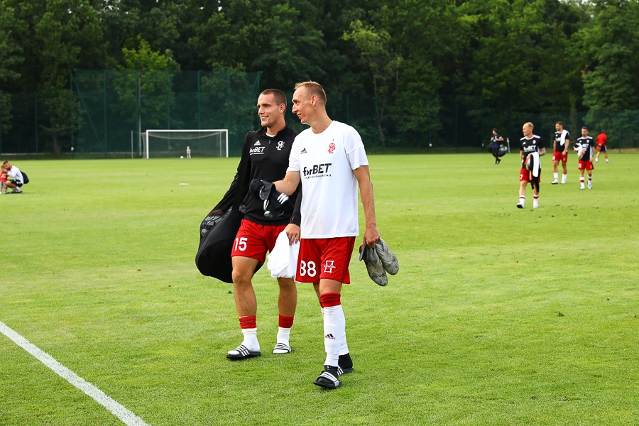 ŁKS Łódź z przytupem zakończył ostatni sprawdzian przed Fortuna 1 Ligą. Syn marnotrawny wpisuje się na listę strzelców [Zdjęcia] - Zdjęcie główne