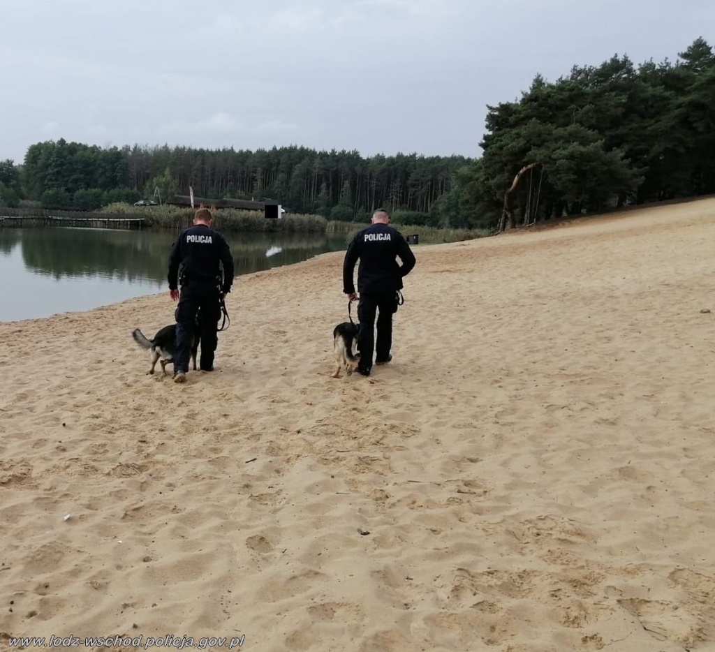 Czworonożni funkcjonariusze są traktowani przez policjantów jak przyjaciele i rodzina (fot. Wydział Prewencji KWP w Łodzi) |wiadomości łódzkie|Łódź|TuŁódź