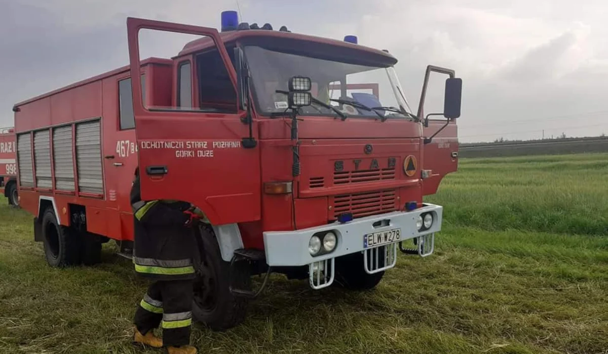 Wypadek ciągnika rolniczego pod Łodzią. Nie żyje mężczyzna  - Zdjęcie główne