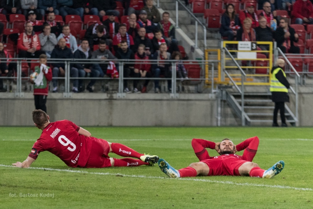 Widzew dał się ograć Resovii i ponosi pierwszą porażkę na własnym stadionie - Zdjęcie główne