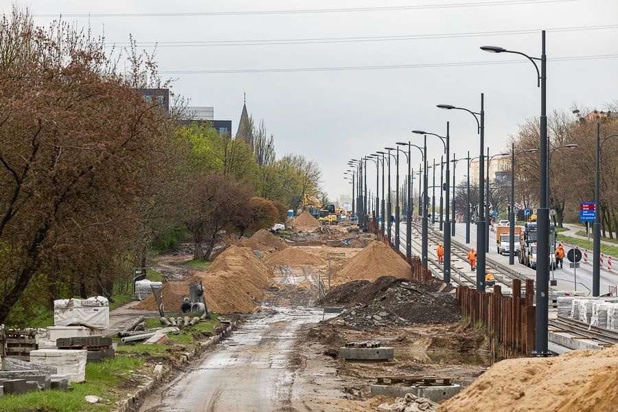 Burza Łódź. Remont Rydza-Śmigłego znowu się wydłuży? Wszystko przez ulewne opady deszczu (fot. Michał Pietrzak - TuŁódź.pl)