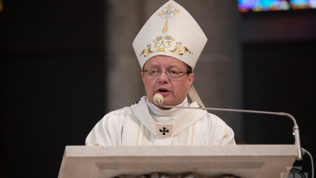 Nieobecność na Mszy Świętej nie będzie grzechem. Abp Ryś udzielił dyspensy  - Zdjęcie główne