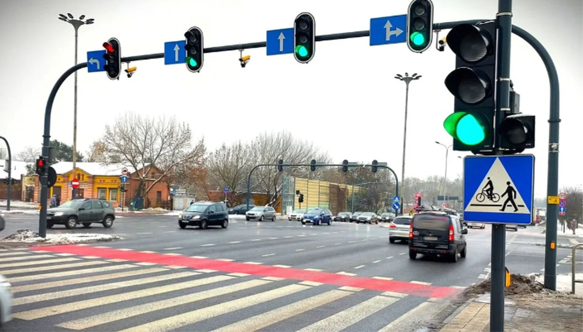 System Red Light tropi kierowców. "Bez sekundników to ruletka" - uważają zmotoryzowani - Zdjęcie główne