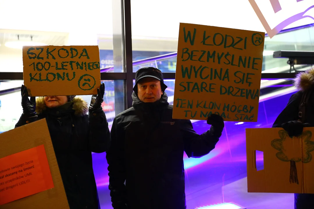 Protest pod Lidlem w Łodzi