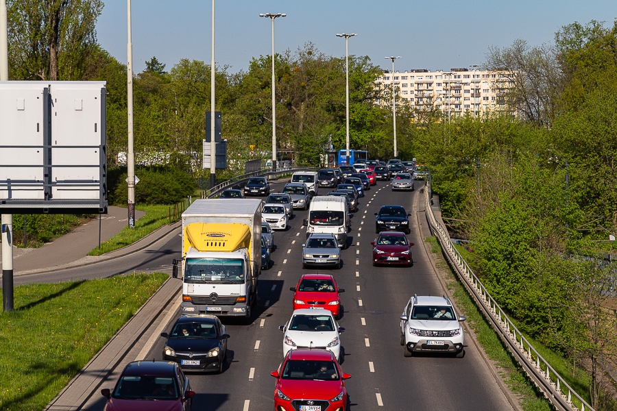 Korki Łódź. Sprawdź, co dzieje się na łódzkich drogach [06.07.2021] - Zdjęcie główne