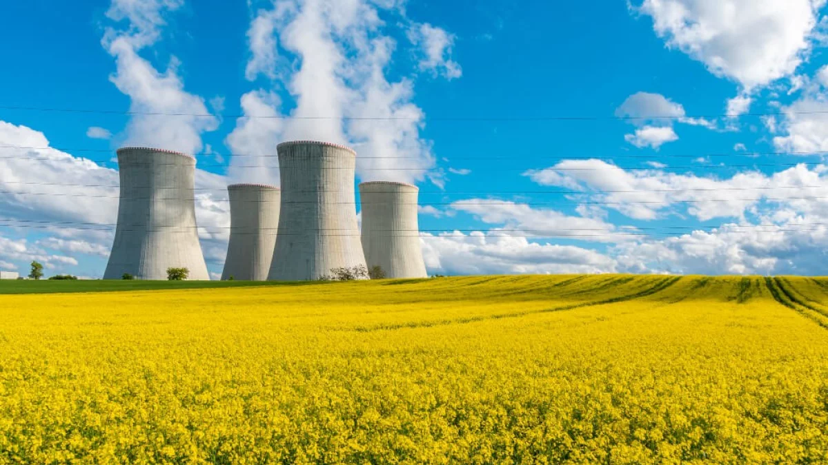 Elektrownia atomowa w Polsce - aktualny stan budowy i harmonogram 2026