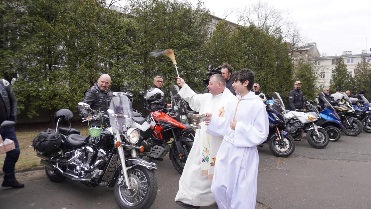 Ryk silników i święconka w kasku. Piąta łódzka Motoświęconka [FOTO]