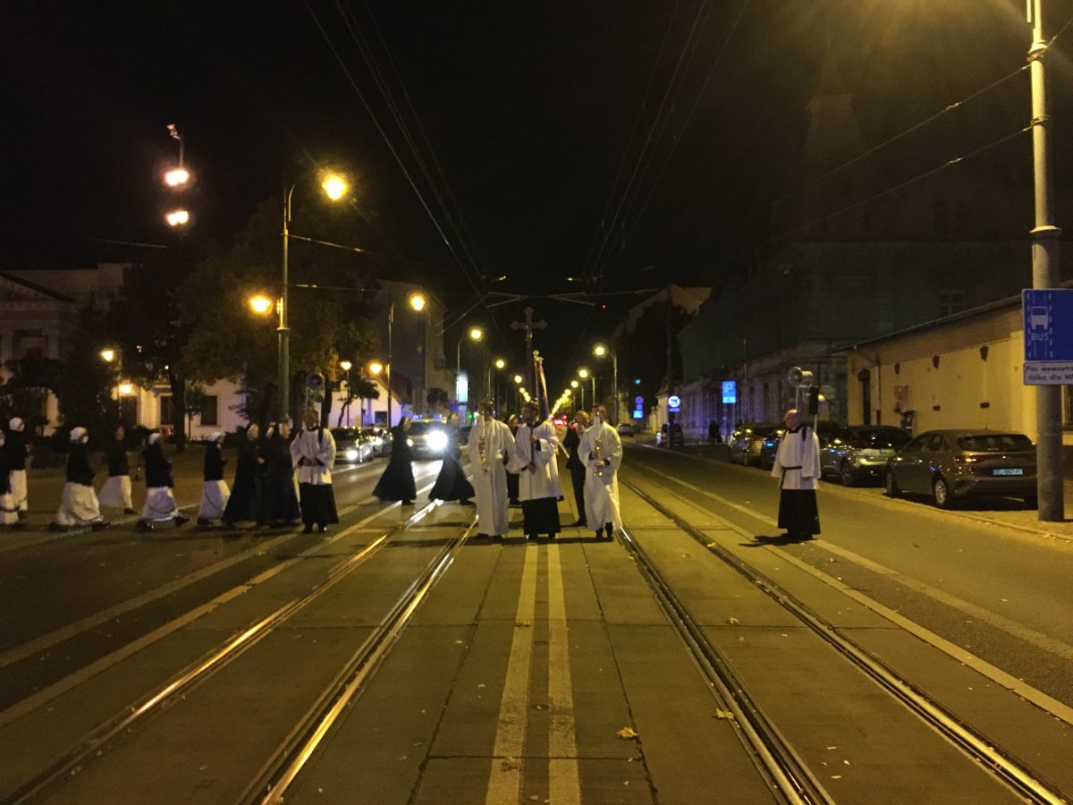 Piotrkowską w Łodzi przeszła procesja ku czci św. Faustyny
