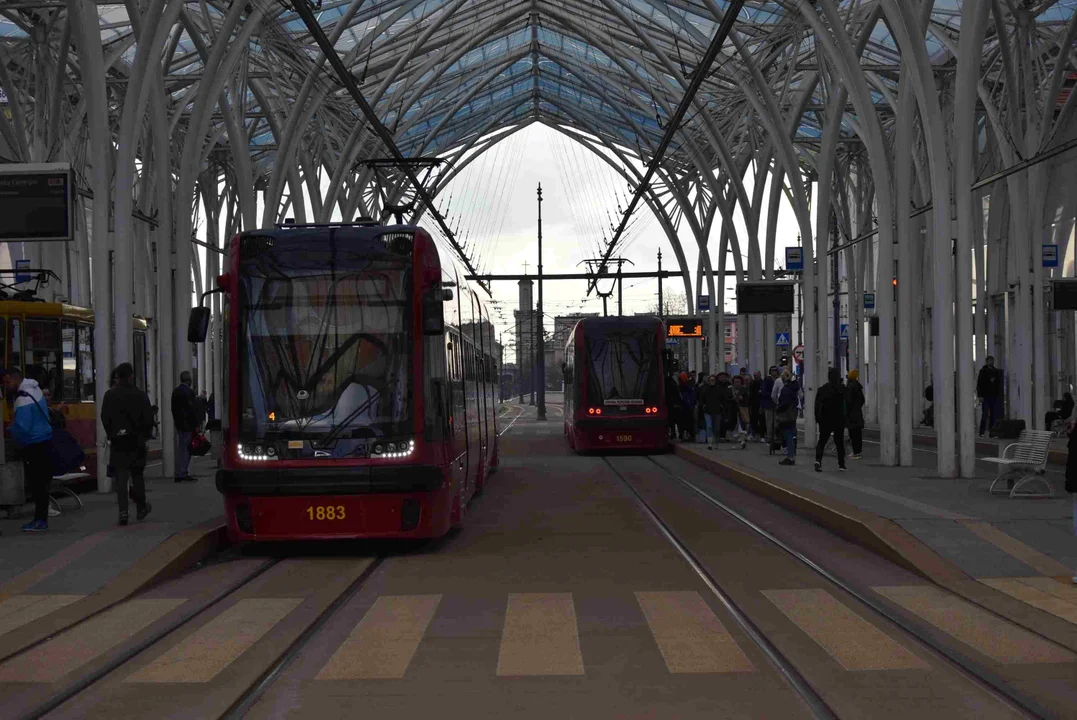 Część linii zmieni swoje trasy i rozkłady jazdy. MPK Łódź informuje, gdzie i kiedy mogą stanąć tramwaje - Zdjęcie główne