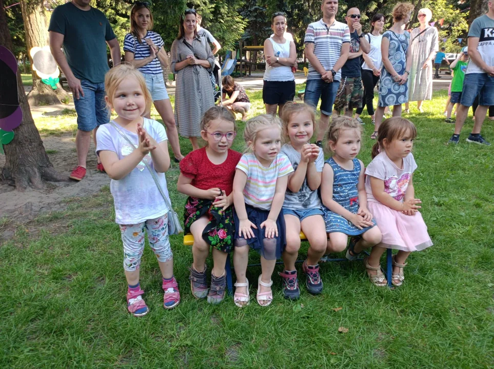 Piknik rodzinny w PM nr 99 w Łodzi stanowił świetną okazję do wspólnej zabawy