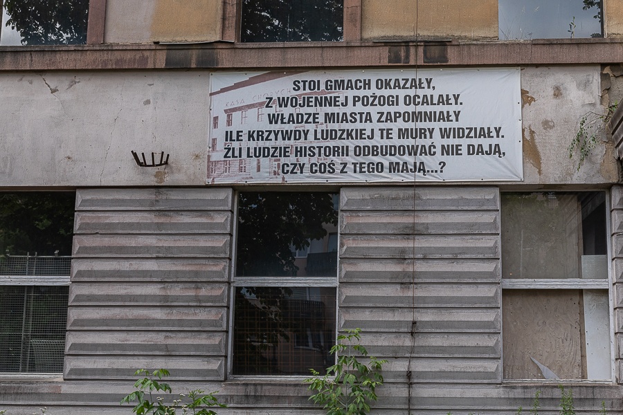 Bałuty Łódź. Opuszczony szpital na Łagiewnickiej od lat stoi pusty. Pomysłów na jego zagospodarowanie było wiele. Zobacz, jak wygląda teraz [zdjęcia] - Zdjęcie główne