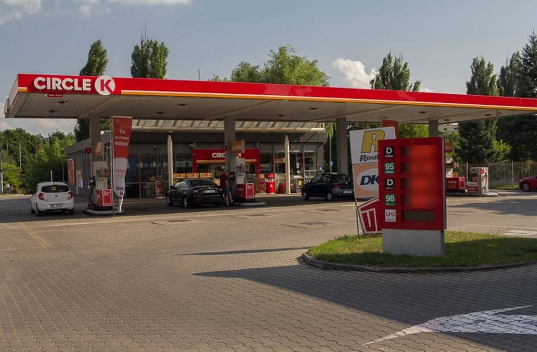 Co dalej z punktami Circle K w Łodzi, to koniec tankowania na tej stacji? Właściciel odpowiada - Zdjęcie główne