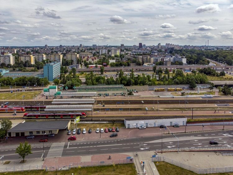 Łódzkie metro rośnie na papierze. Prace nadal nie ruszyły, a minister obiecuje trzecią stację  - Zdjęcie główne