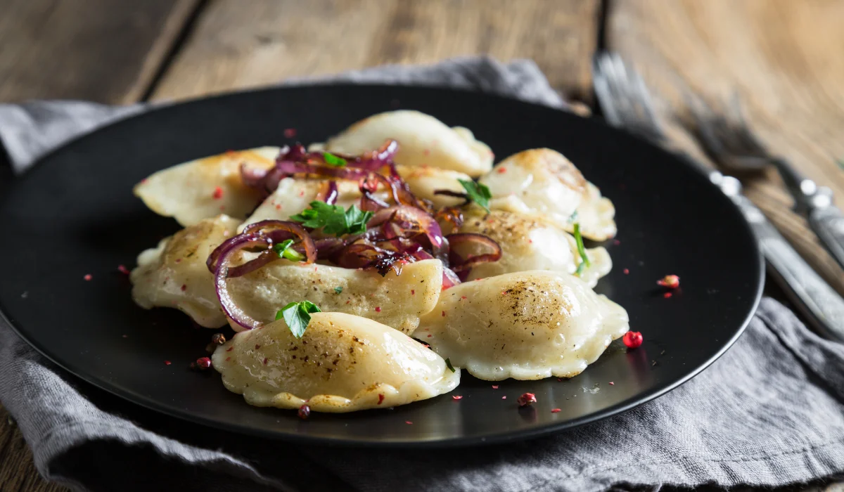 Pierogarnia Lepi się – ul. Paderewskiego 47 (ocena 4,8 wg 182 opinii) 
