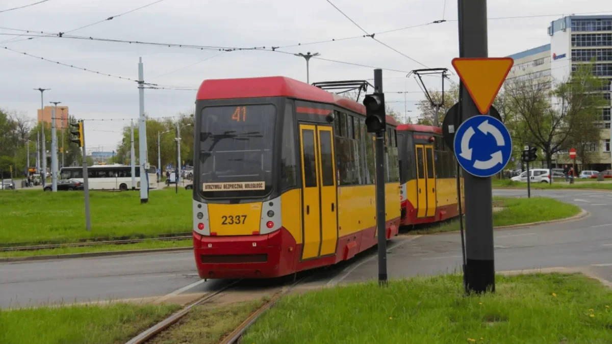 Tramwaje MPK Łódź zmieniły swoje trasy. Kursuje komunikacja zastępcza. Sprawdź szczegóły - Zdjęcie główne