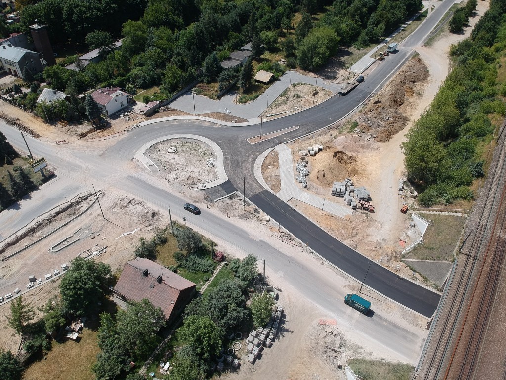 Zmiana organizacji ruchu na Tomaszowskej i Jędrzejowskiej - Zdjęcie główne