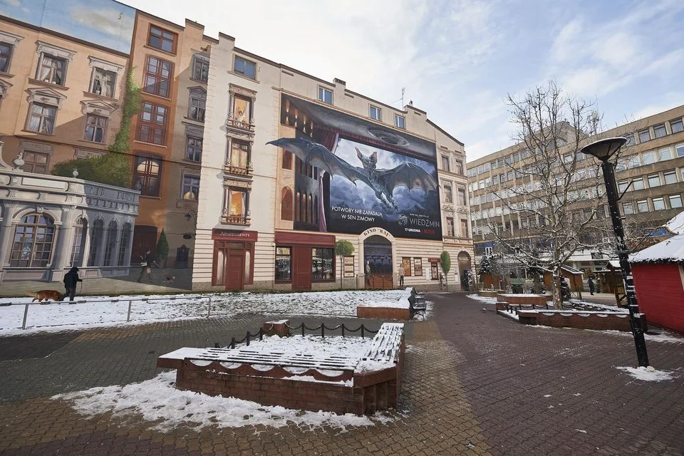 Przy ul. Piotrkowskiej powstał kolejny wiedźmiński mural. To już drugi, nawiązujący do postaci Geralta z Rivii