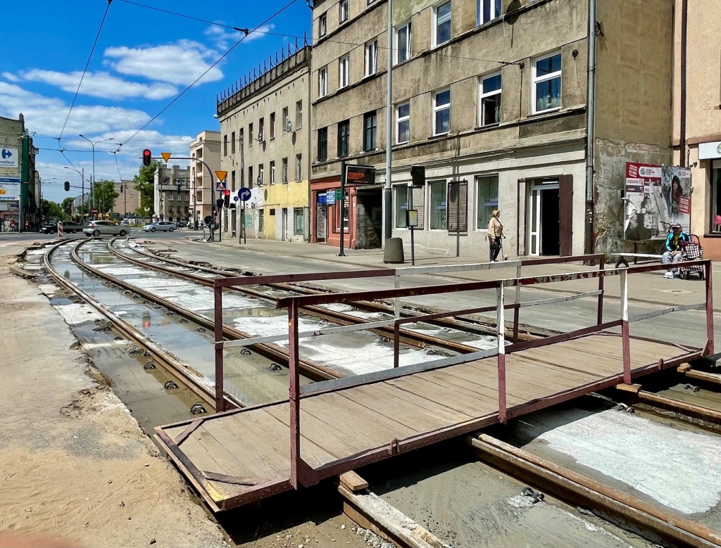 Remont torowiska na ul. Limanowskiego w Łodzi. Prace zakończą się wcześniej, niż zakładano (fot. MPK Łódź) |wiadomości łódzkie | Łódź | TuŁódź
