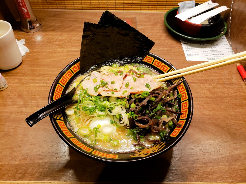 Ramen w Łodzi. Gdzie w Łodzi zjeść dobry Ramen?Sushi Kushi (fot. Unsplash) |wiadomości łódzkie | Łódź | TuŁódź