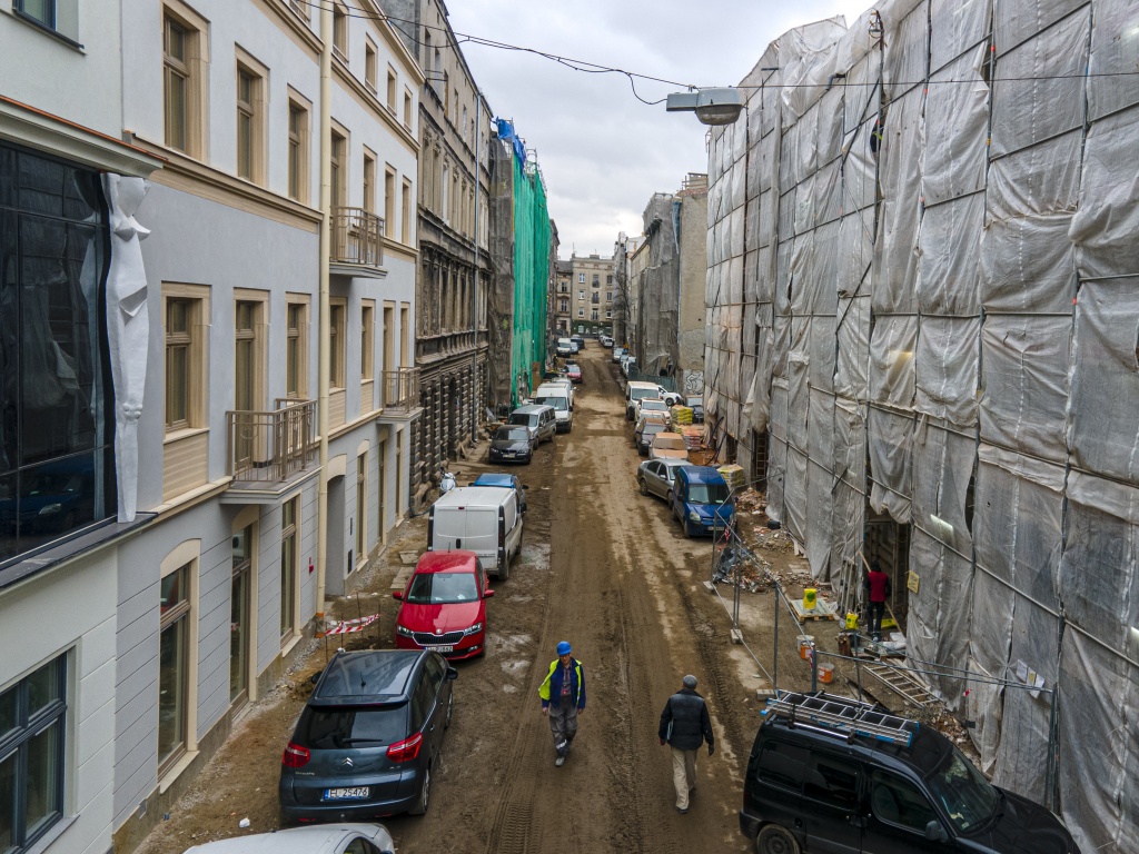 Prace rewitalizacyjne na ul. Włókienniczej w Łodzi ruszyły wcześniej, niż planowano. Jak zmieni się ulica? (fot. UMŁ) |wiadomości łódzkie|Łódź|TuŁódź