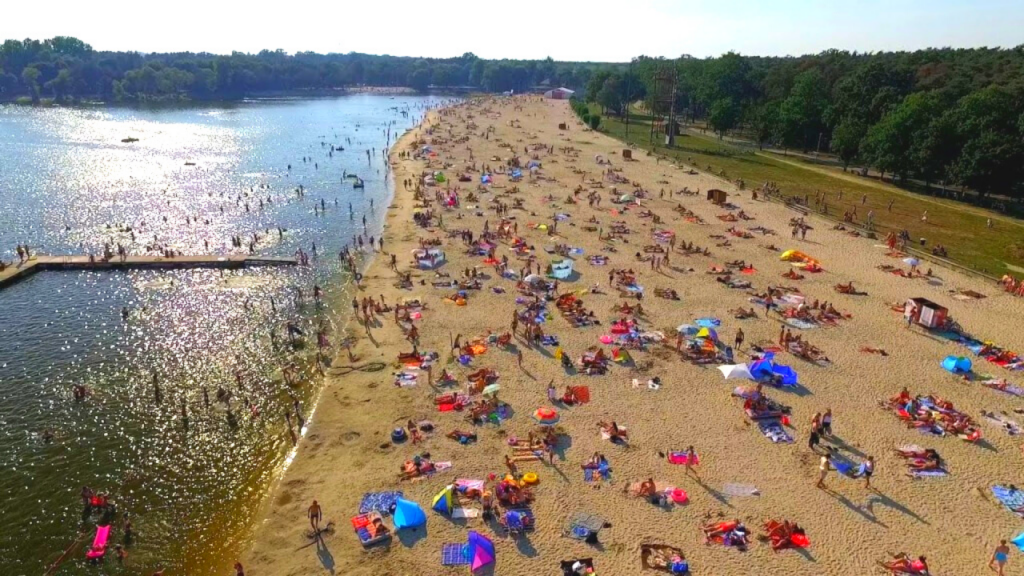 To ostatnie upały tych wakacji. Wiemy jak i gdzie się ochłodzić w Łódzkiem.  - Zdjęcie główne