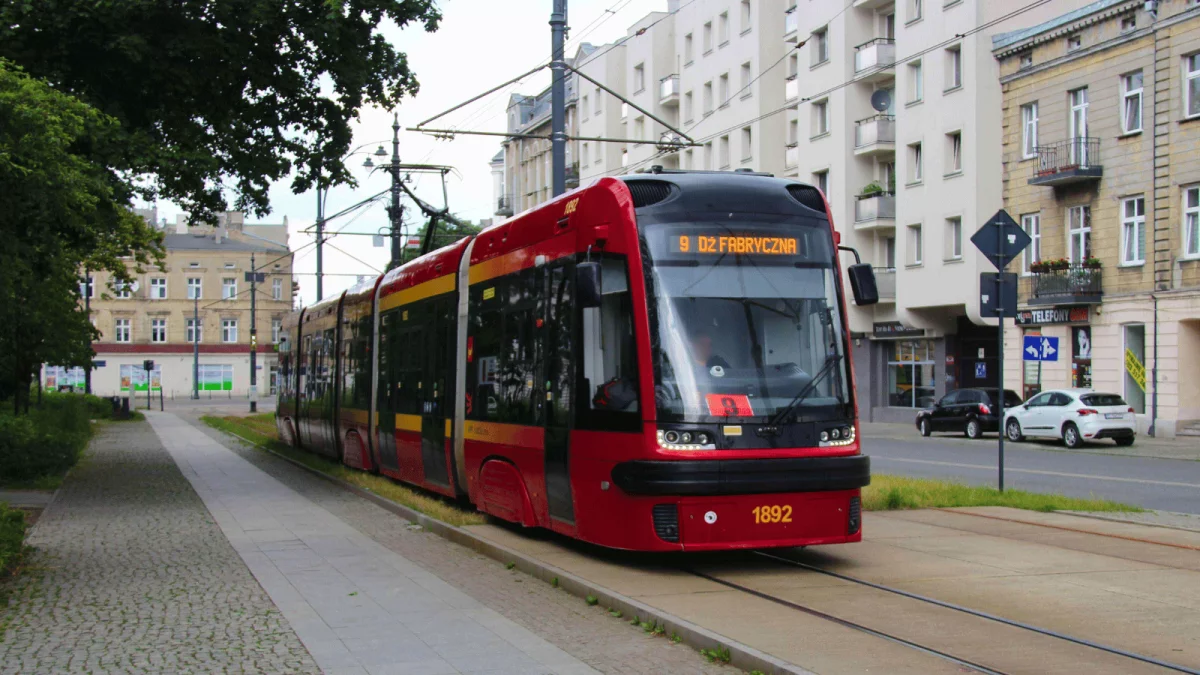 Zmiany w kursowaniu trzech linii MPK Łódź. Autobusy zatrzymają się w innych miejscach - Zdjęcie główne