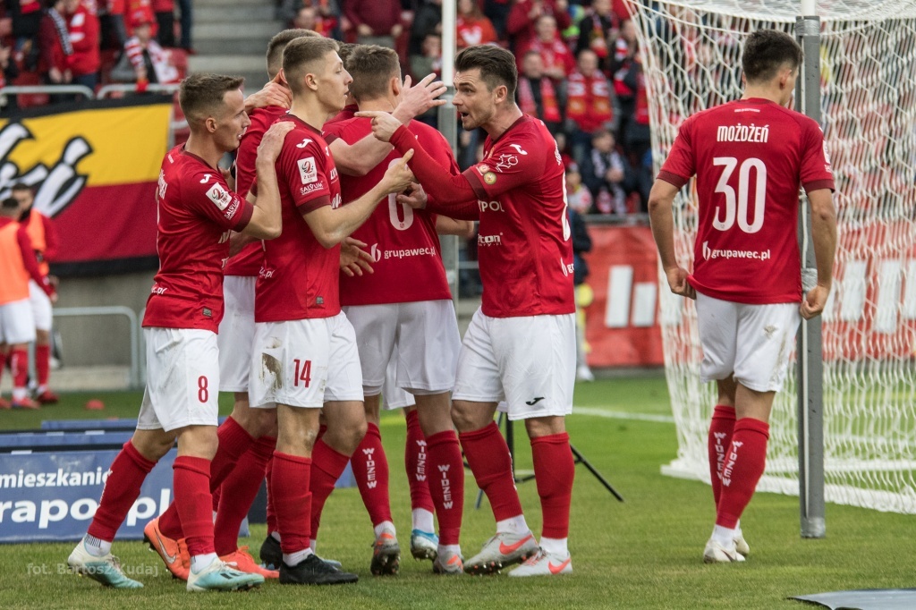 Widzew w końcu wygrał i wpakował rywalom aż trzy bramki! - Zdjęcie główne