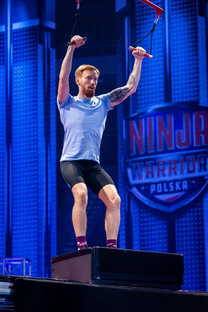 Tomasz Jóźwiak zmierzy się z torem Ninja Warrior (fot. Maciej Piórko)