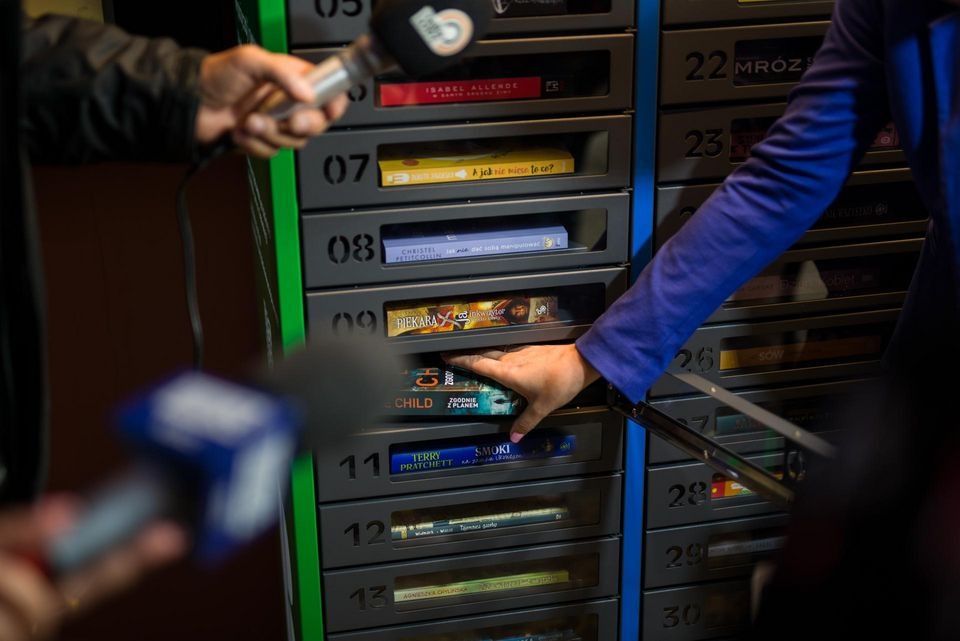 Szuflandia – wypożyczalnia 24/7. Pierwsza w Polsce samoobsługowa biblioteka dostępna dla łodzian [ZDJĘCIA] - Zdjęcie główne